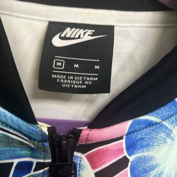 Nike tropical 🌴 workout jacket size medium - Picture 2 of 6